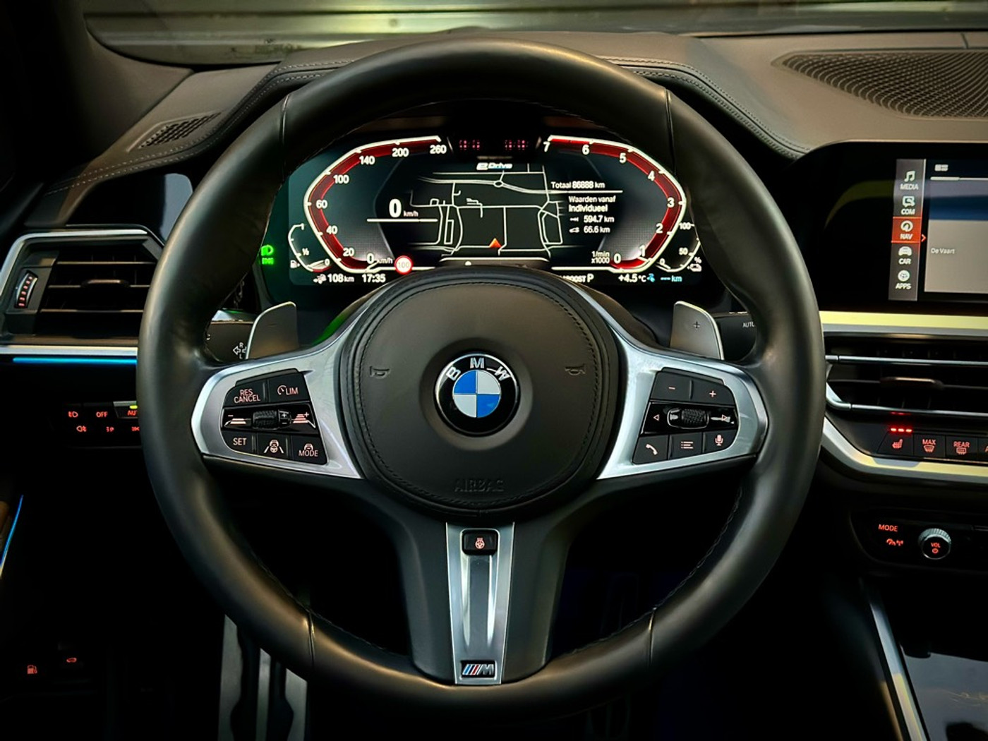 Foto van BMW 330e
