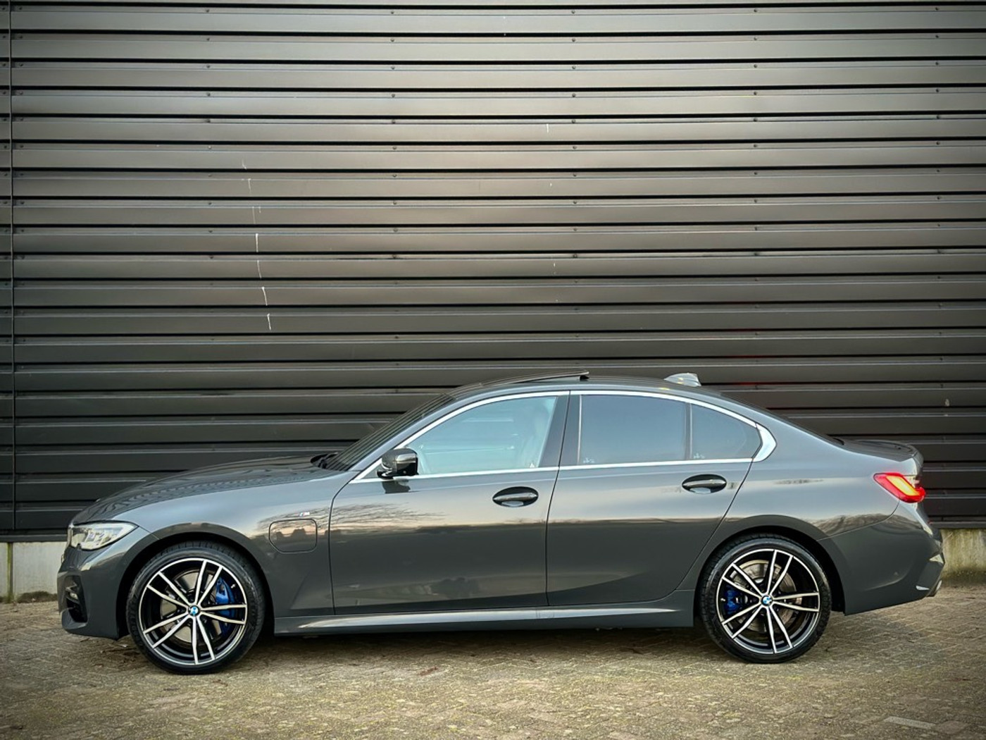 Foto van BMW 330e
