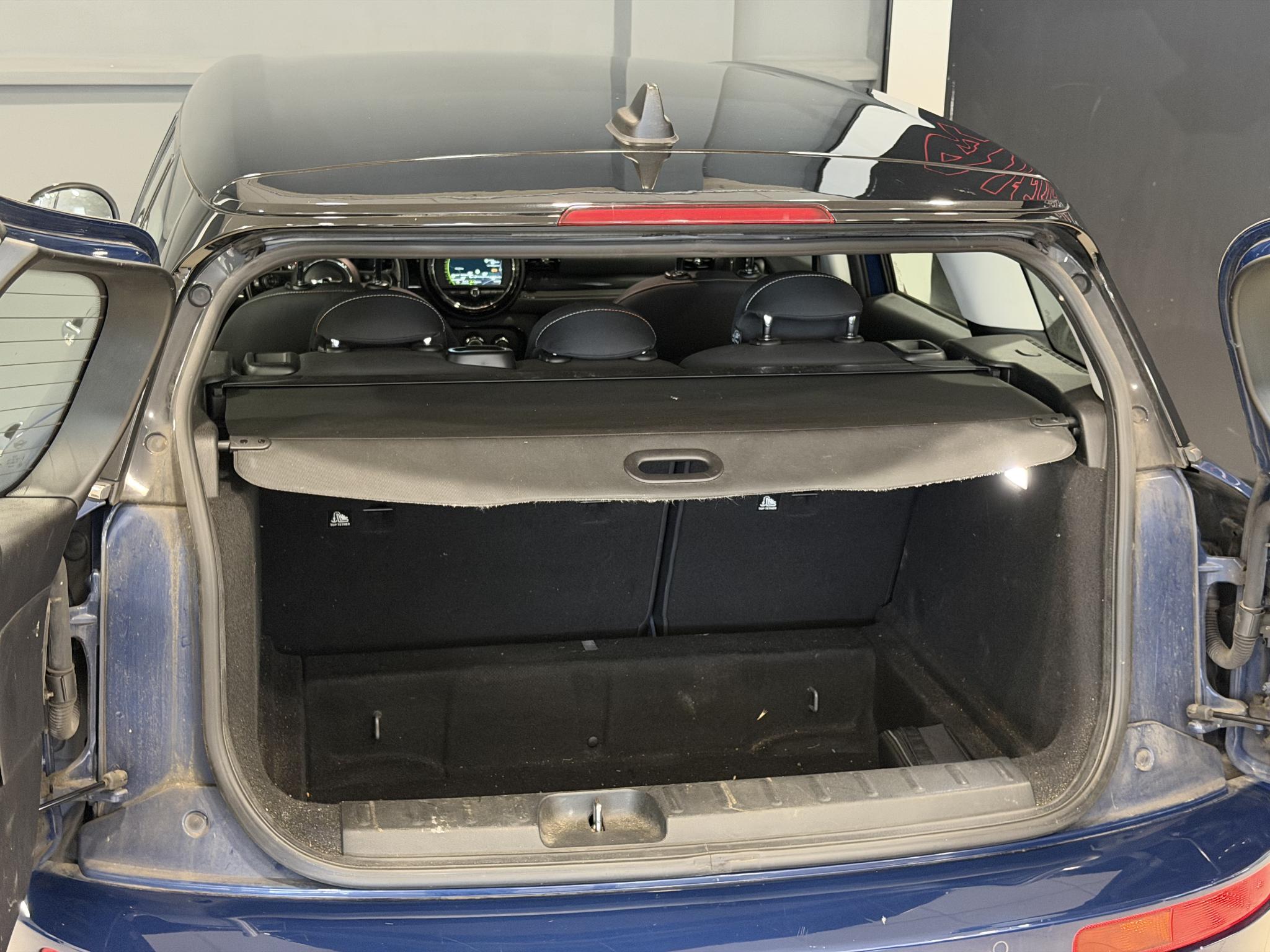 Foto van Mini Clubman Cooper