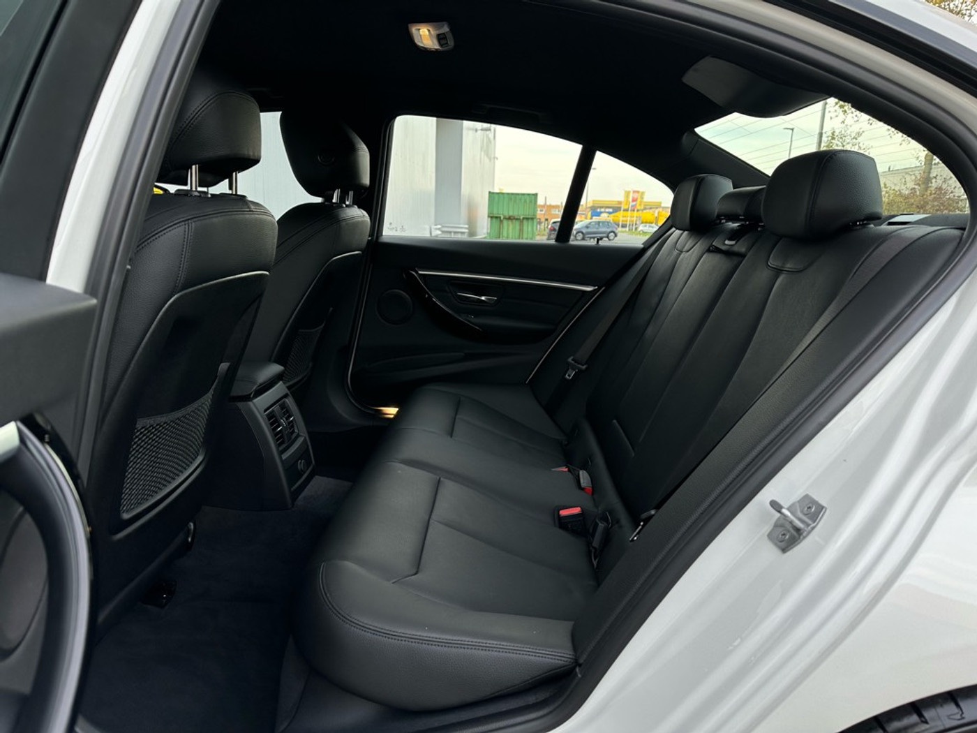 Foto van BMW 330e