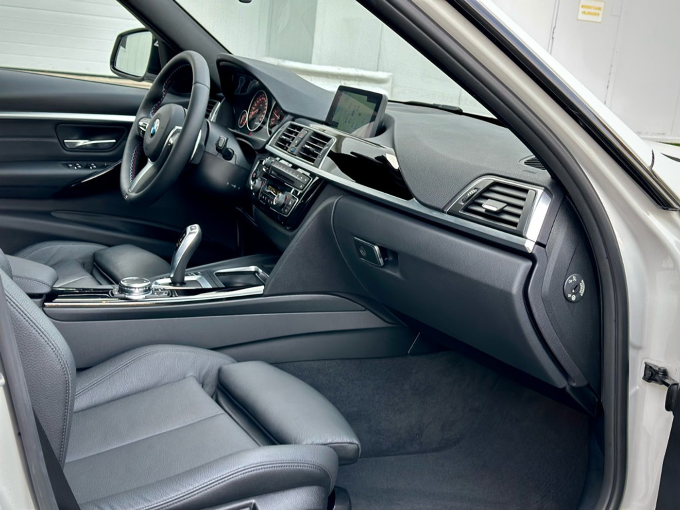 Foto van BMW 330e