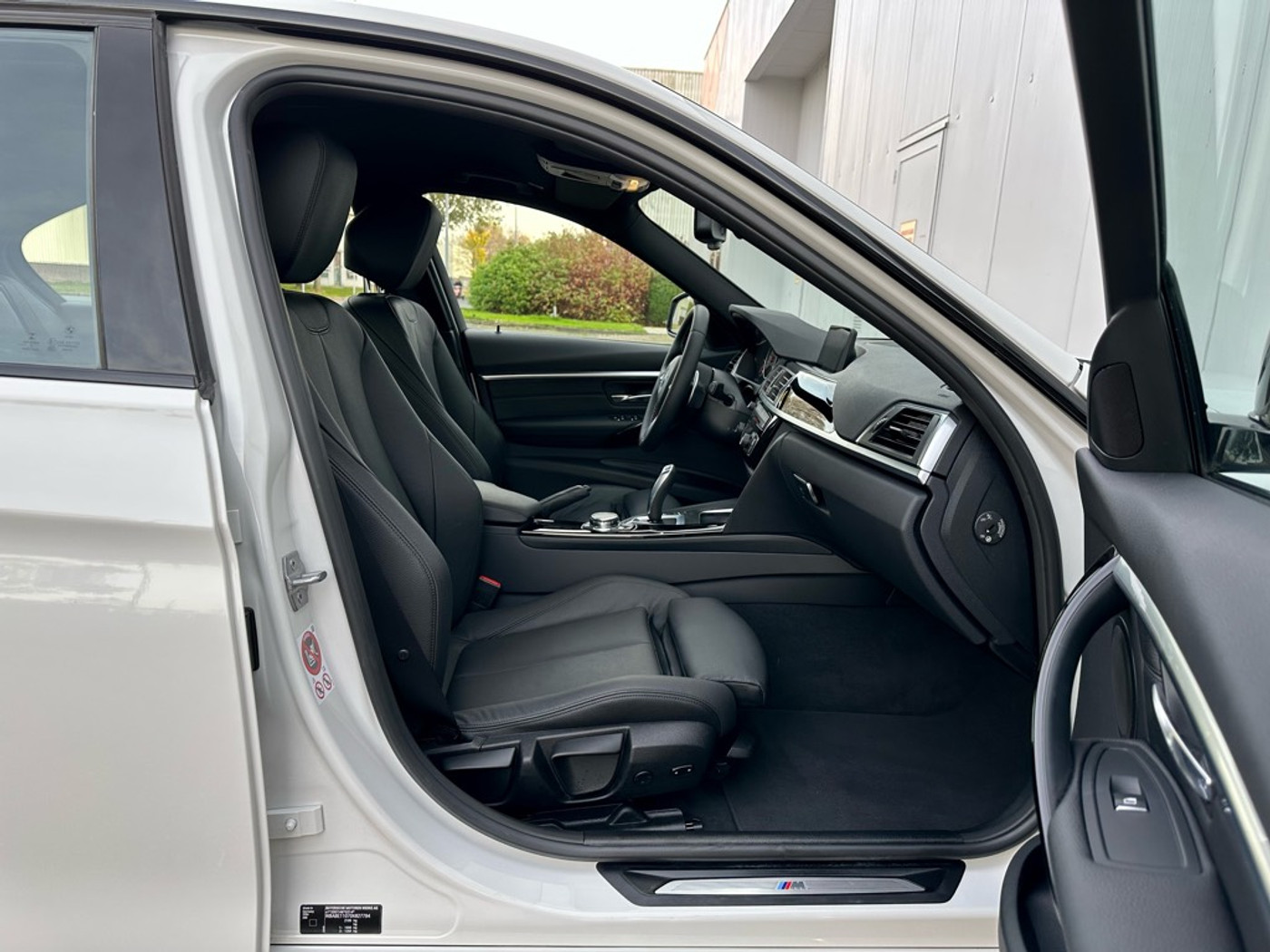 Foto van BMW 330e
