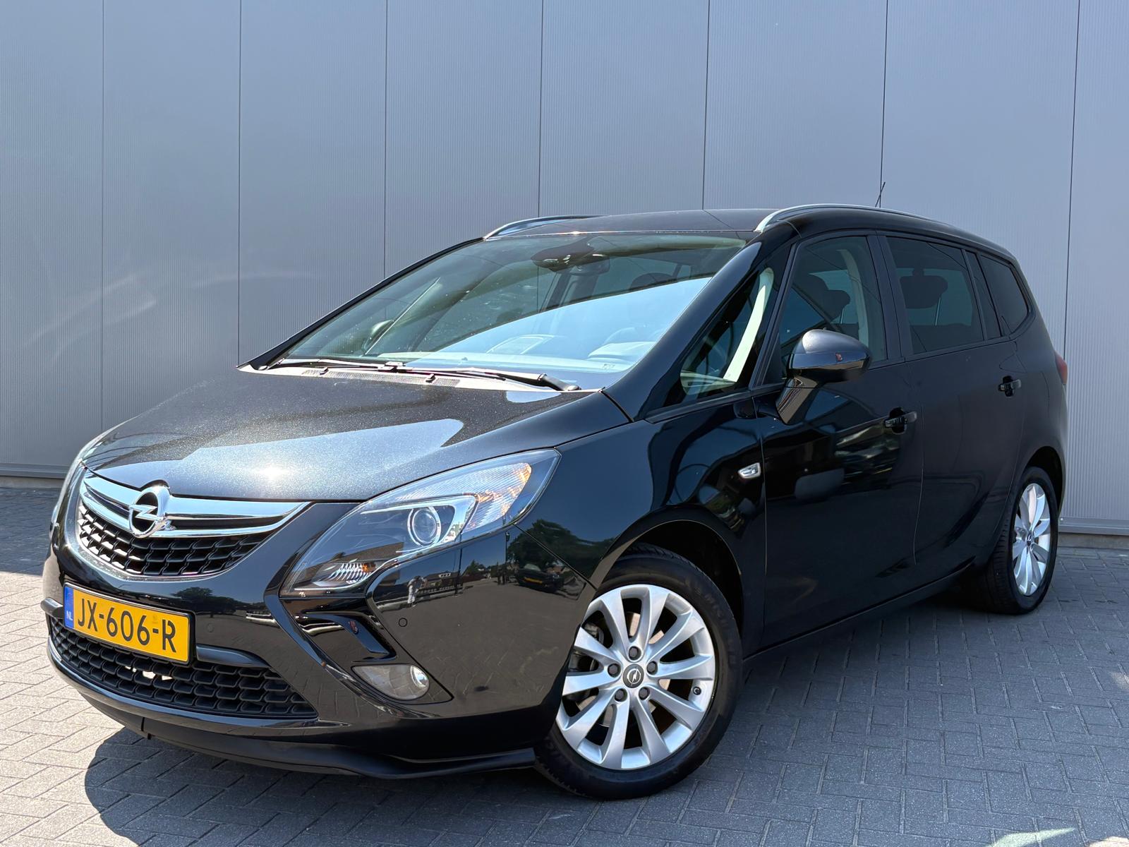 Foto van Opel Zafira Tourer