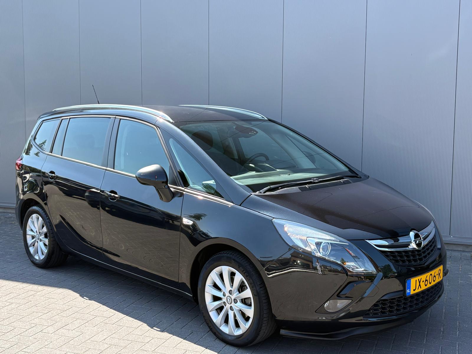 Foto van Opel Zafira Tourer