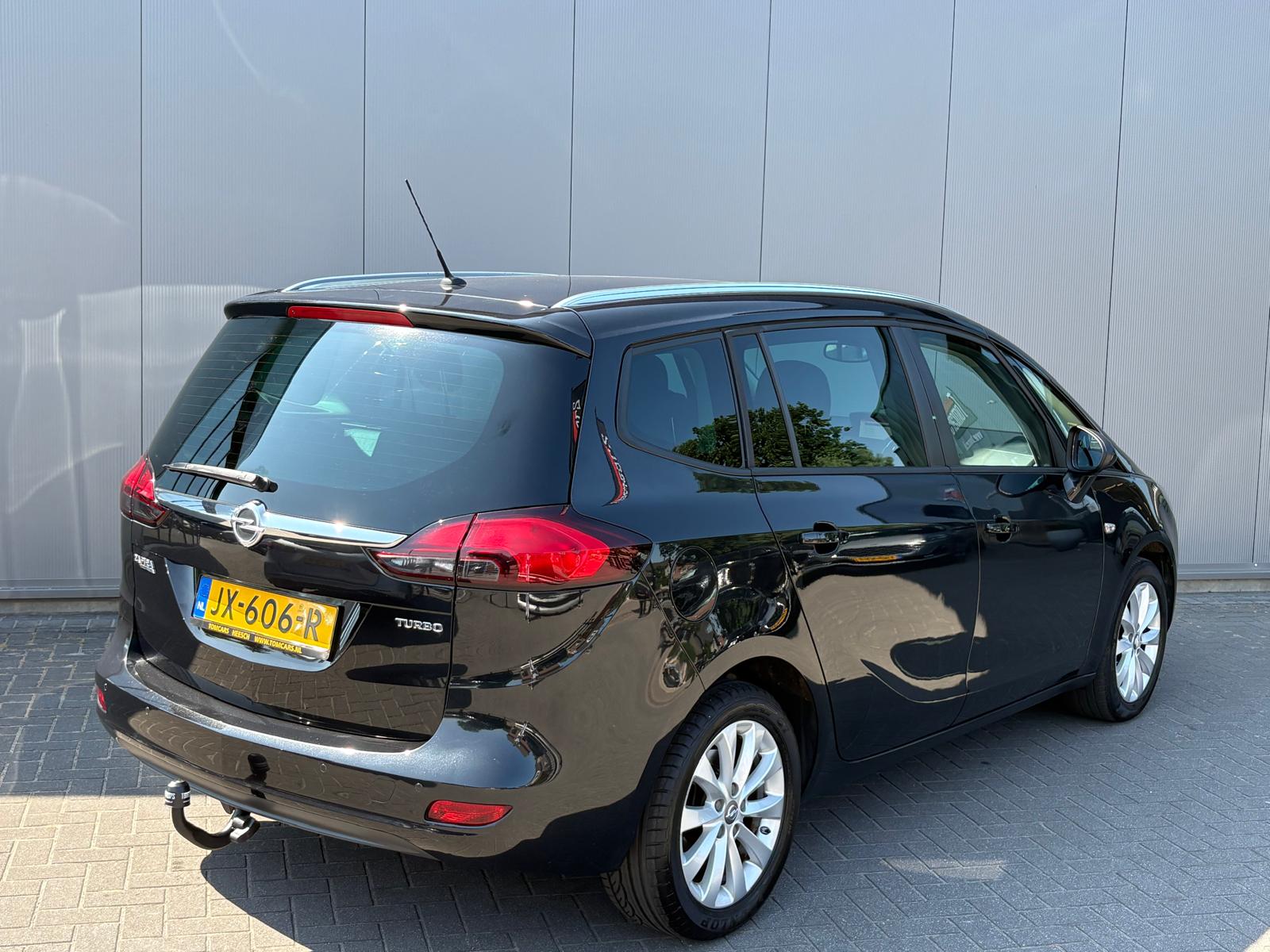 Foto van Opel Zafira Tourer