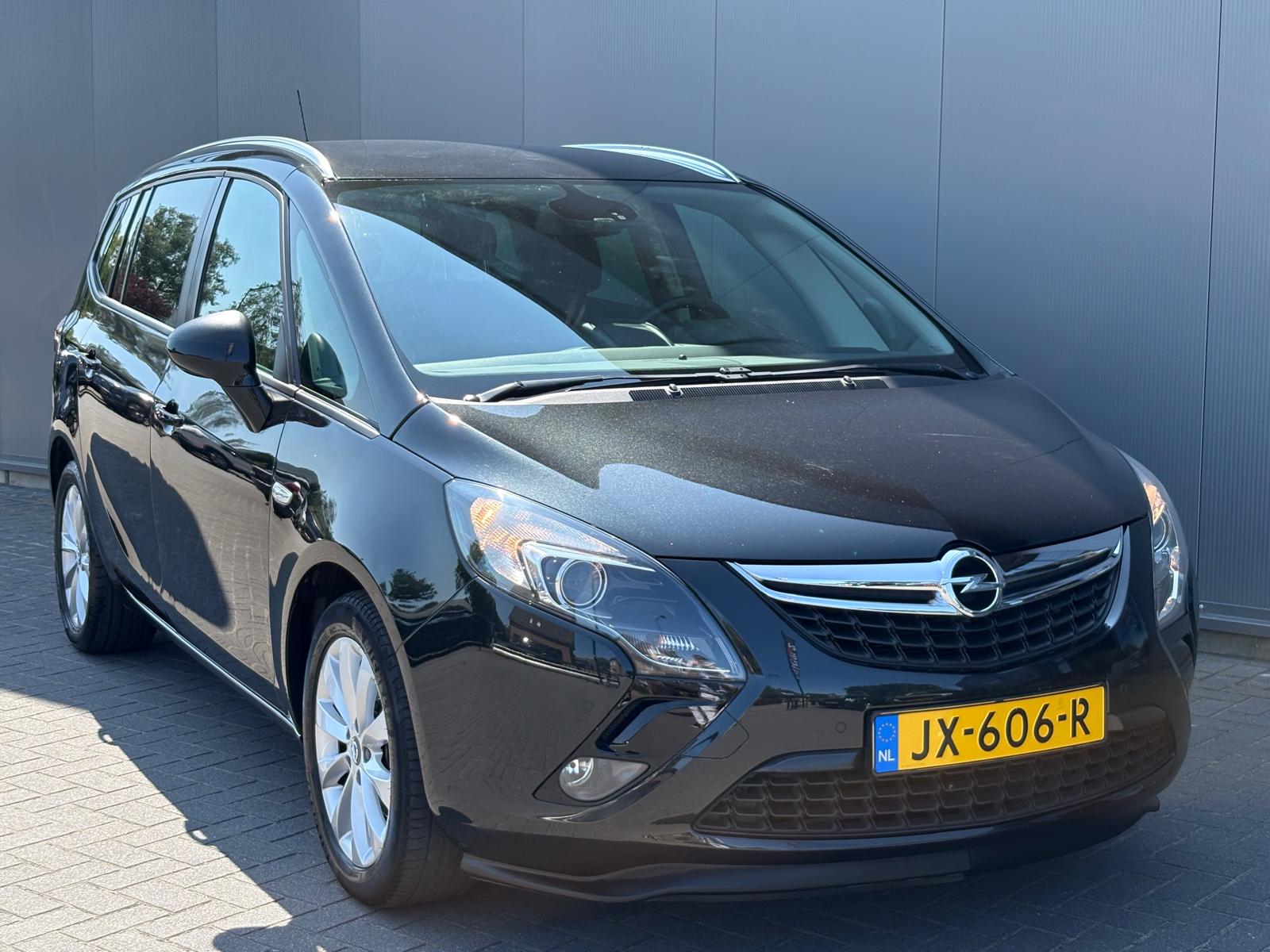 Foto van Opel Zafira Tourer