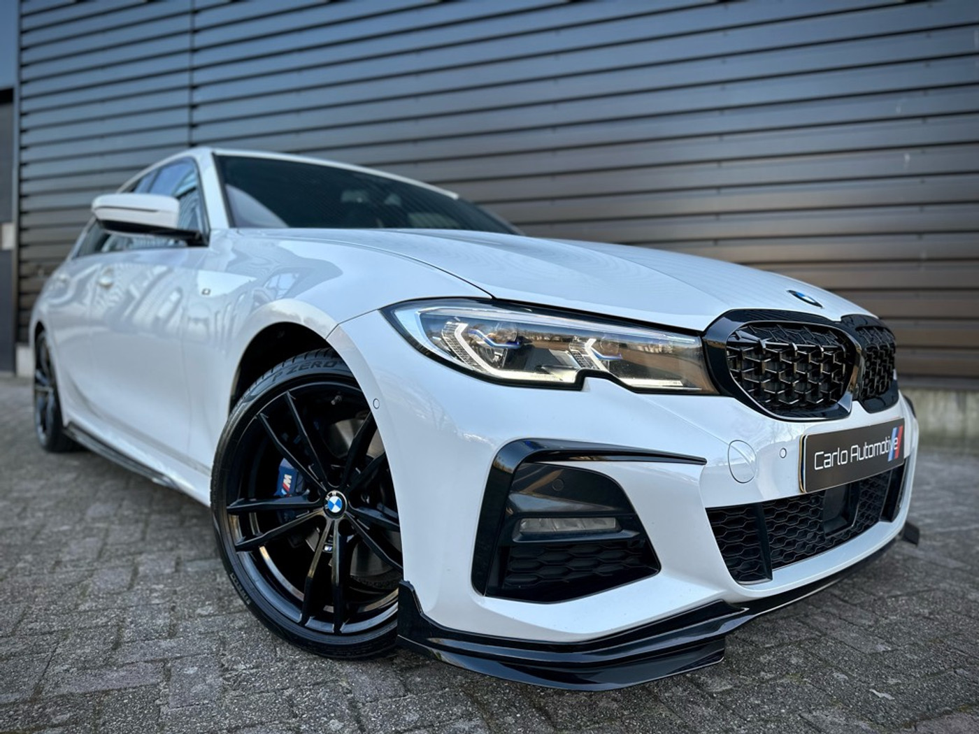 Foto van BMW 330e