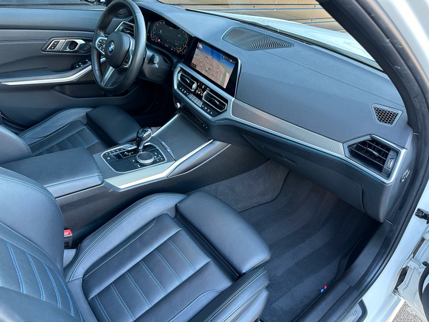 Foto van BMW 330e