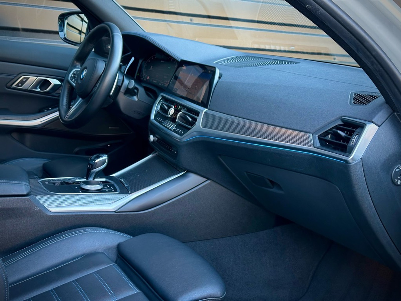 Foto van BMW 330e