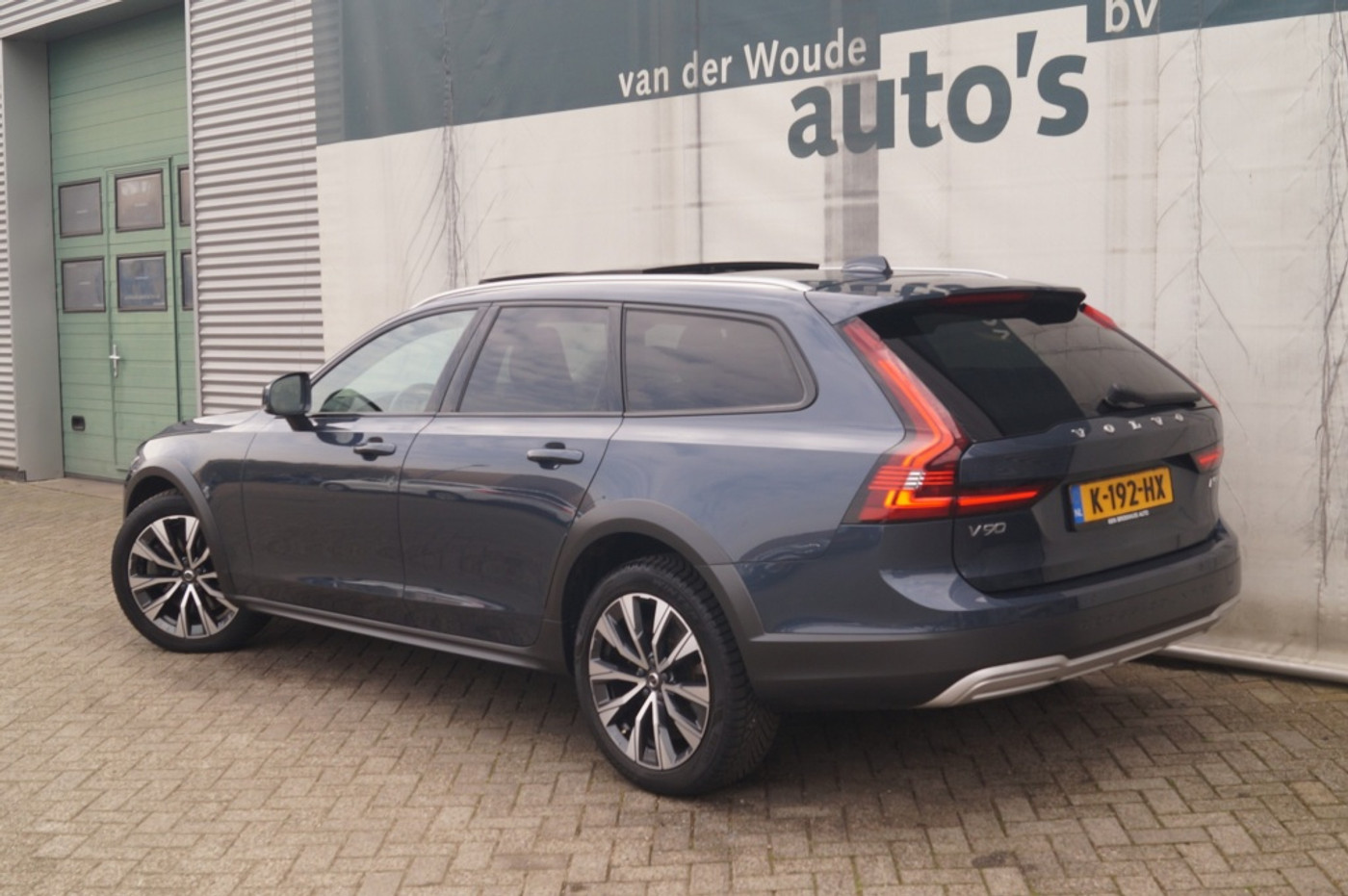 Foto van Volvo V90 Cross Country