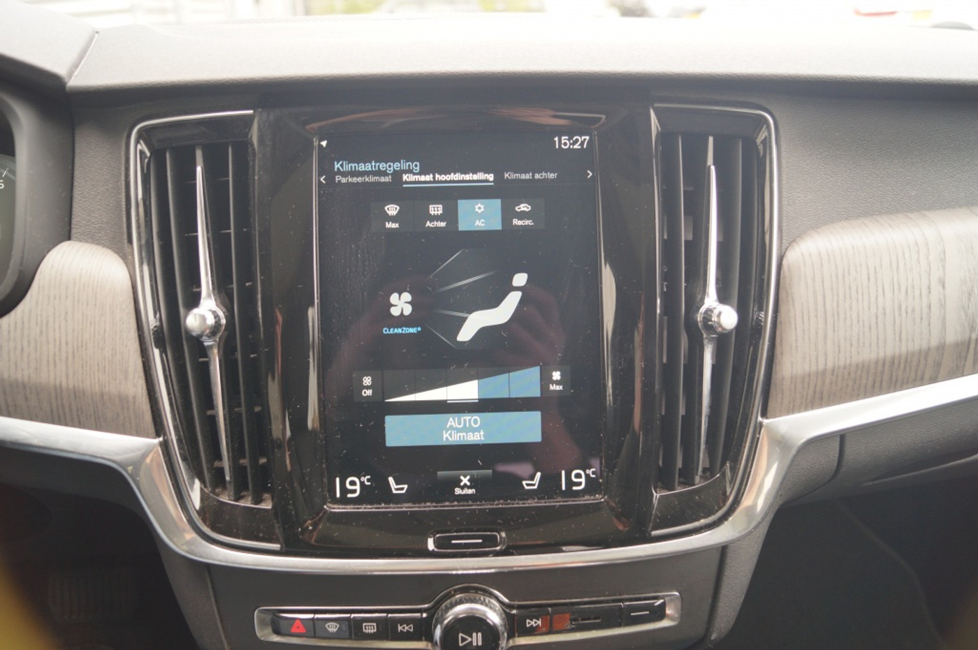 Foto van Volvo V90 Cross Country