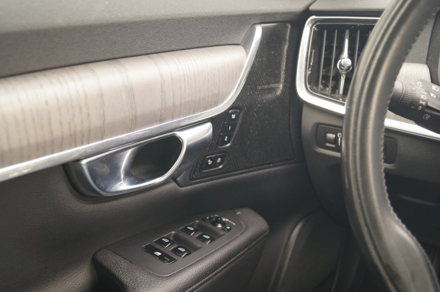 Foto van Volvo V90 Cross Country