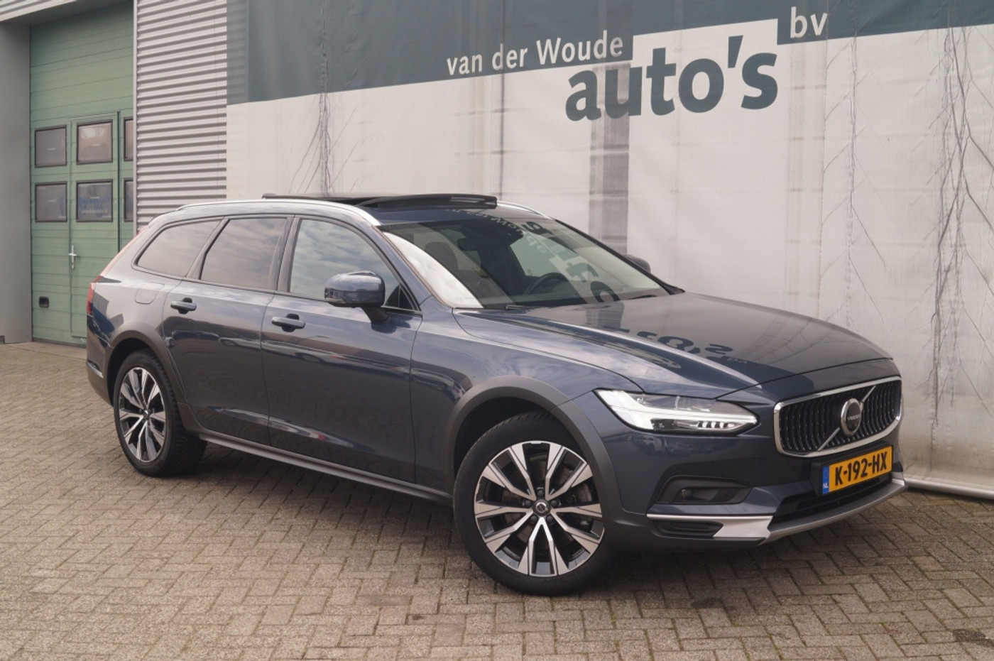 Foto van Volvo V90 Cross Country