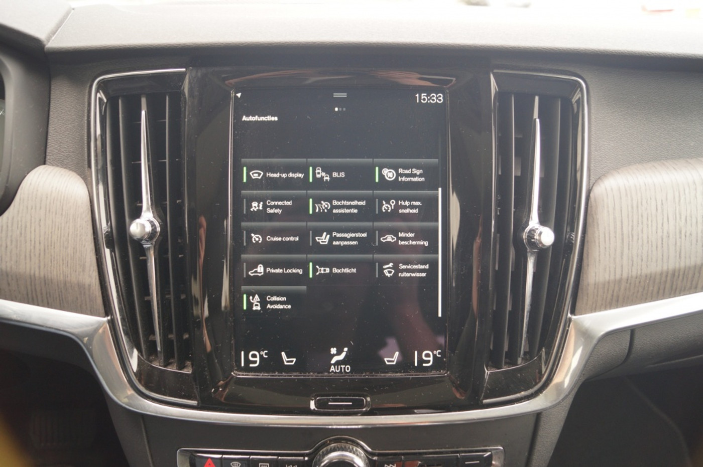 Foto van Volvo V90 Cross Country