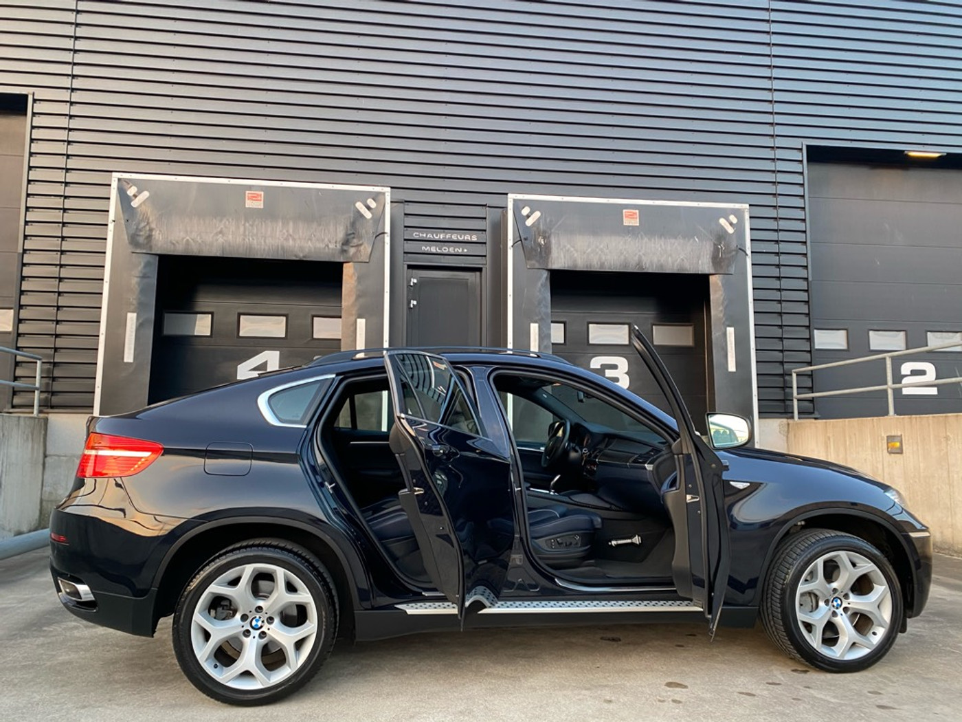 Foto van BMW X6 Xdrive50i