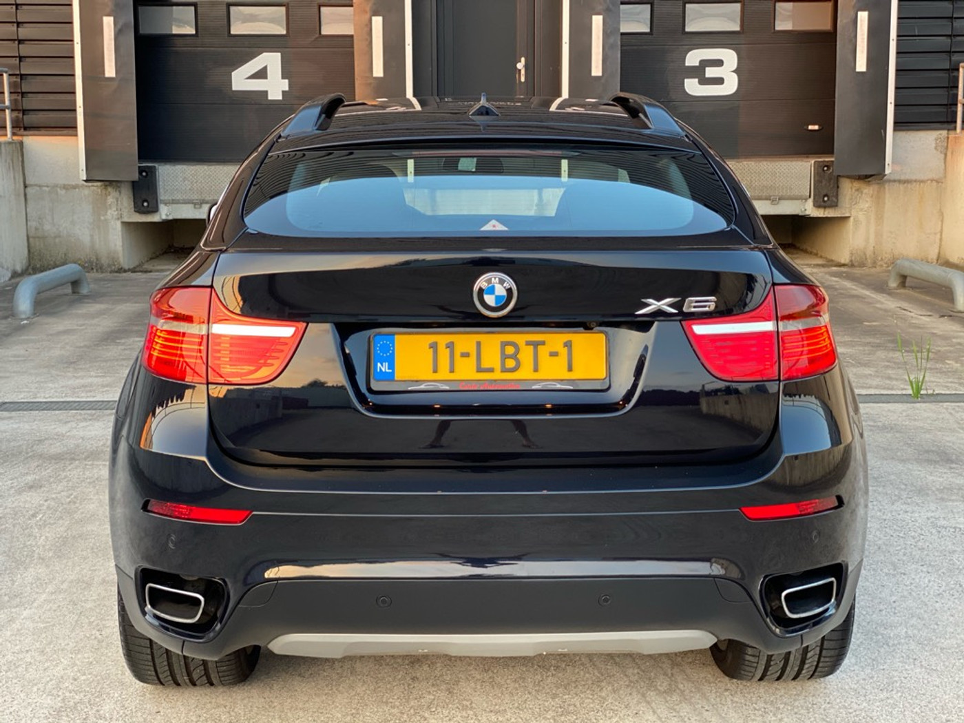 Foto van BMW X6 Xdrive50i
