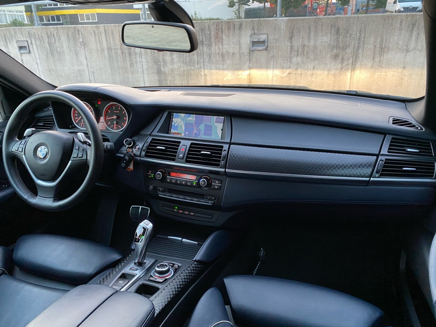 Foto van BMW X6 Xdrive50i
