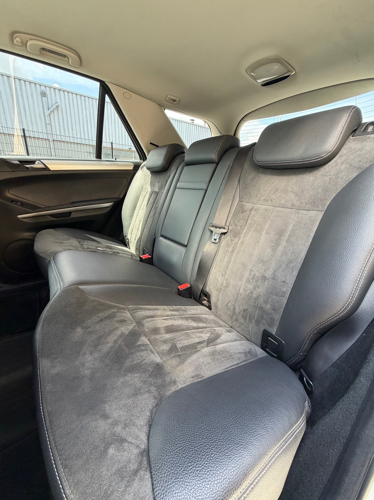 Foto van Mercedes-Benz ML 350