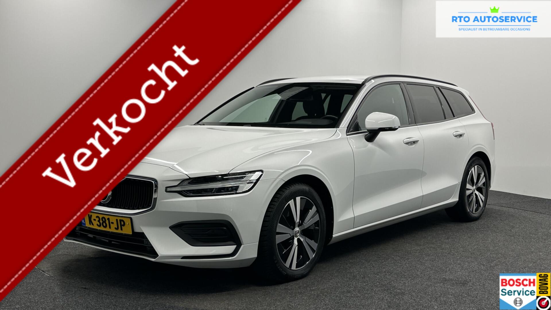 Volvo V60 2.0 B3 Momentum Advantage CAMERA NAVI ECC CARPLAY LM. 2021 - voorkant