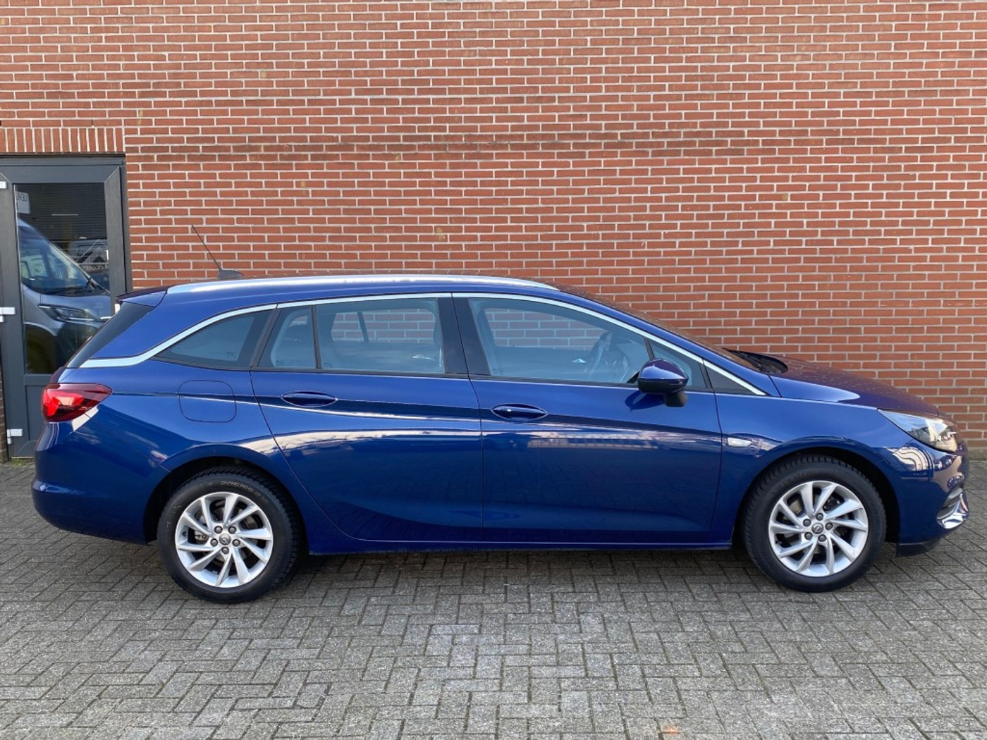 Foto van Opel Astra Sports Tourer+