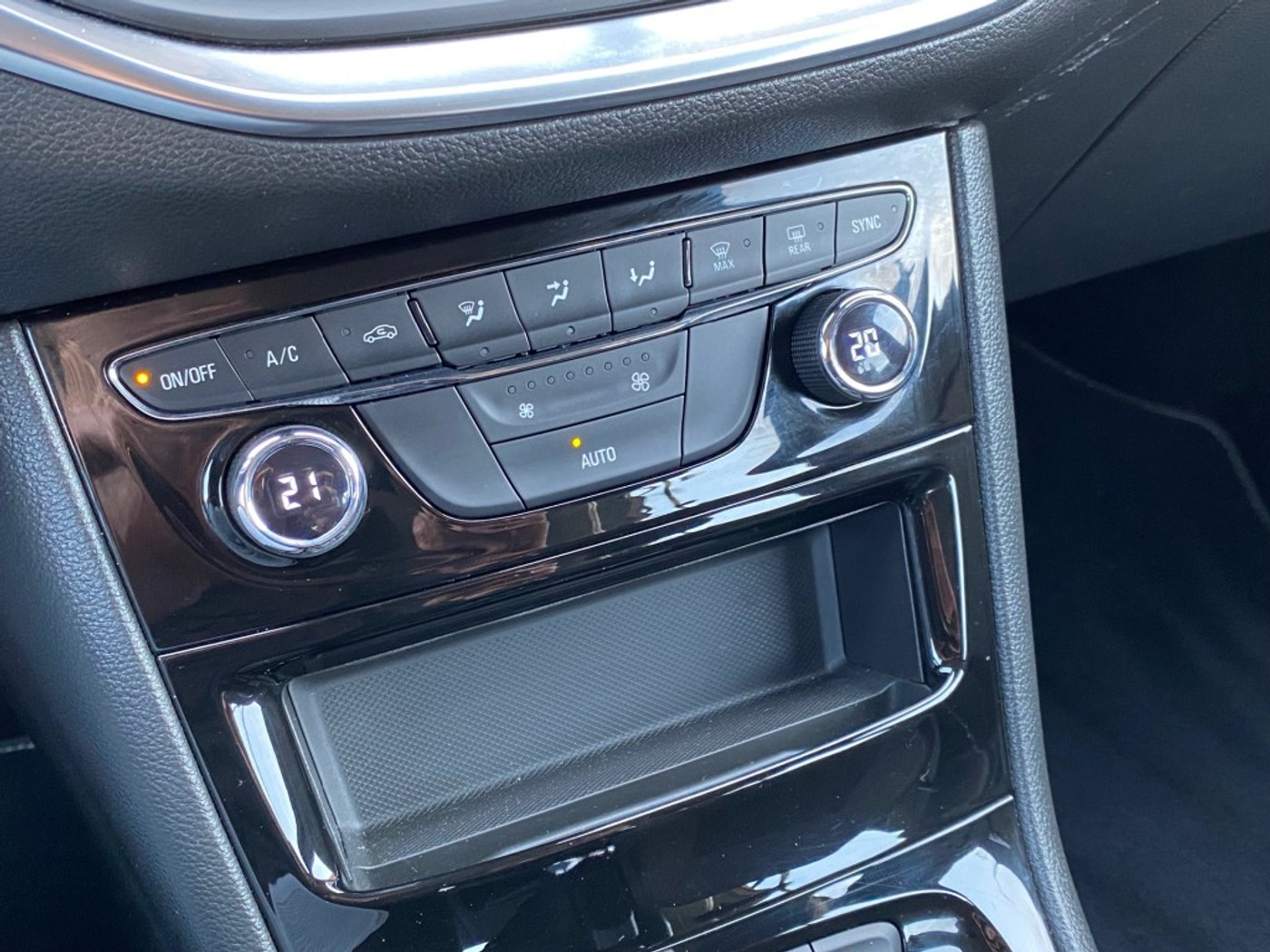 Foto van Opel Astra Sports Tourer+