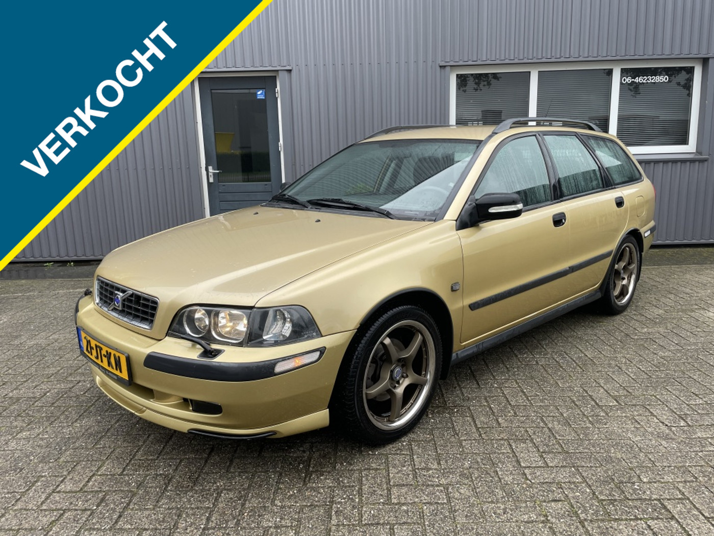 Volvo V40 2.0 Europa Leer Airco Nieuwe APK! 2002 - voorkant