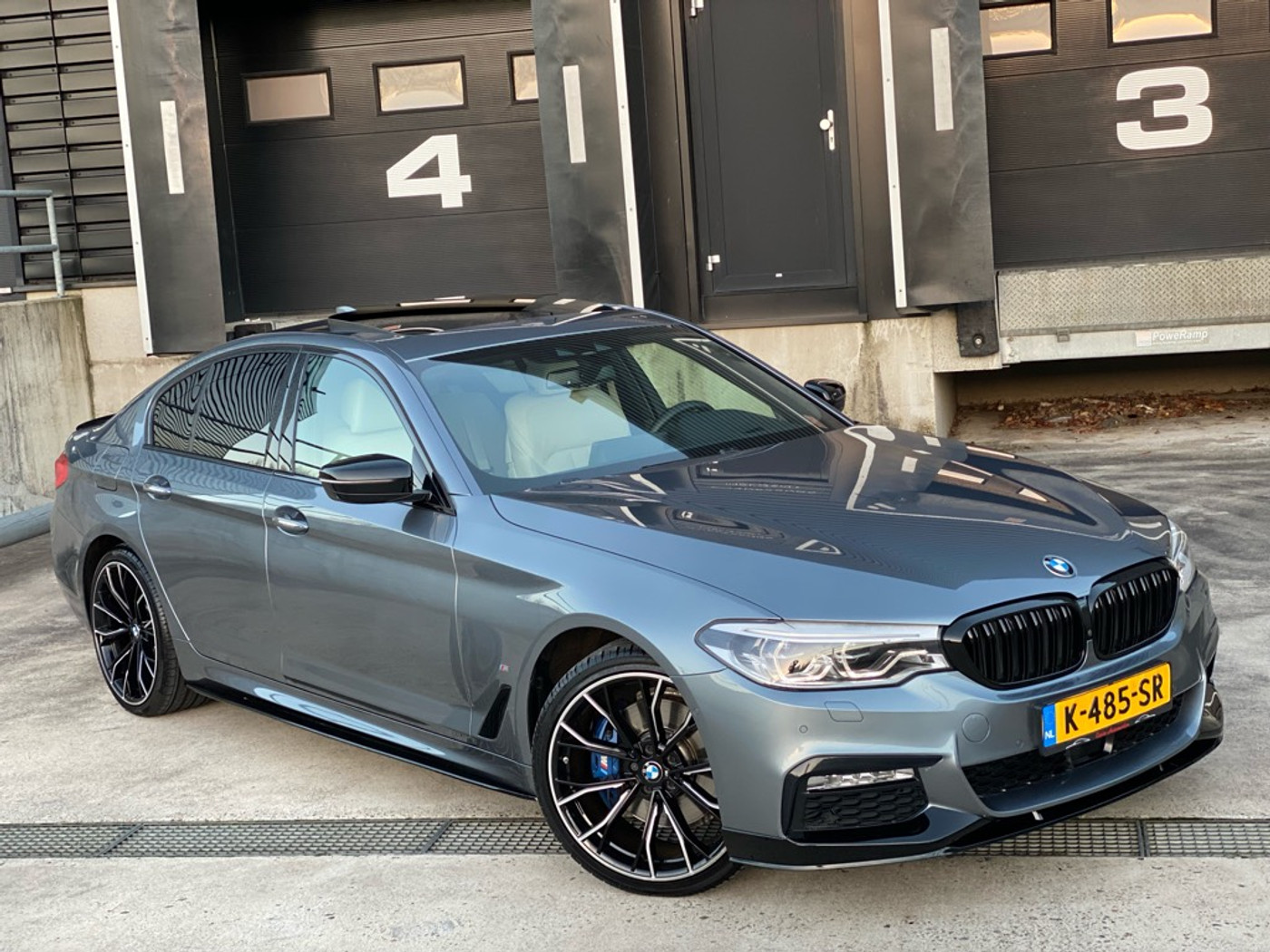 Foto van BMW 530e Iperformance