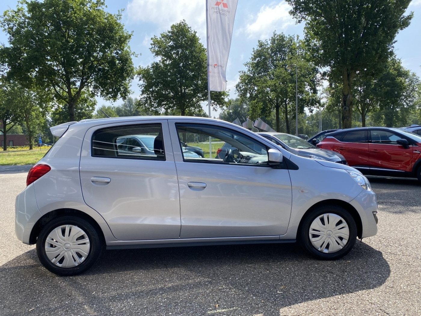 Foto van Mitsubishi Mitsubishi Space Star