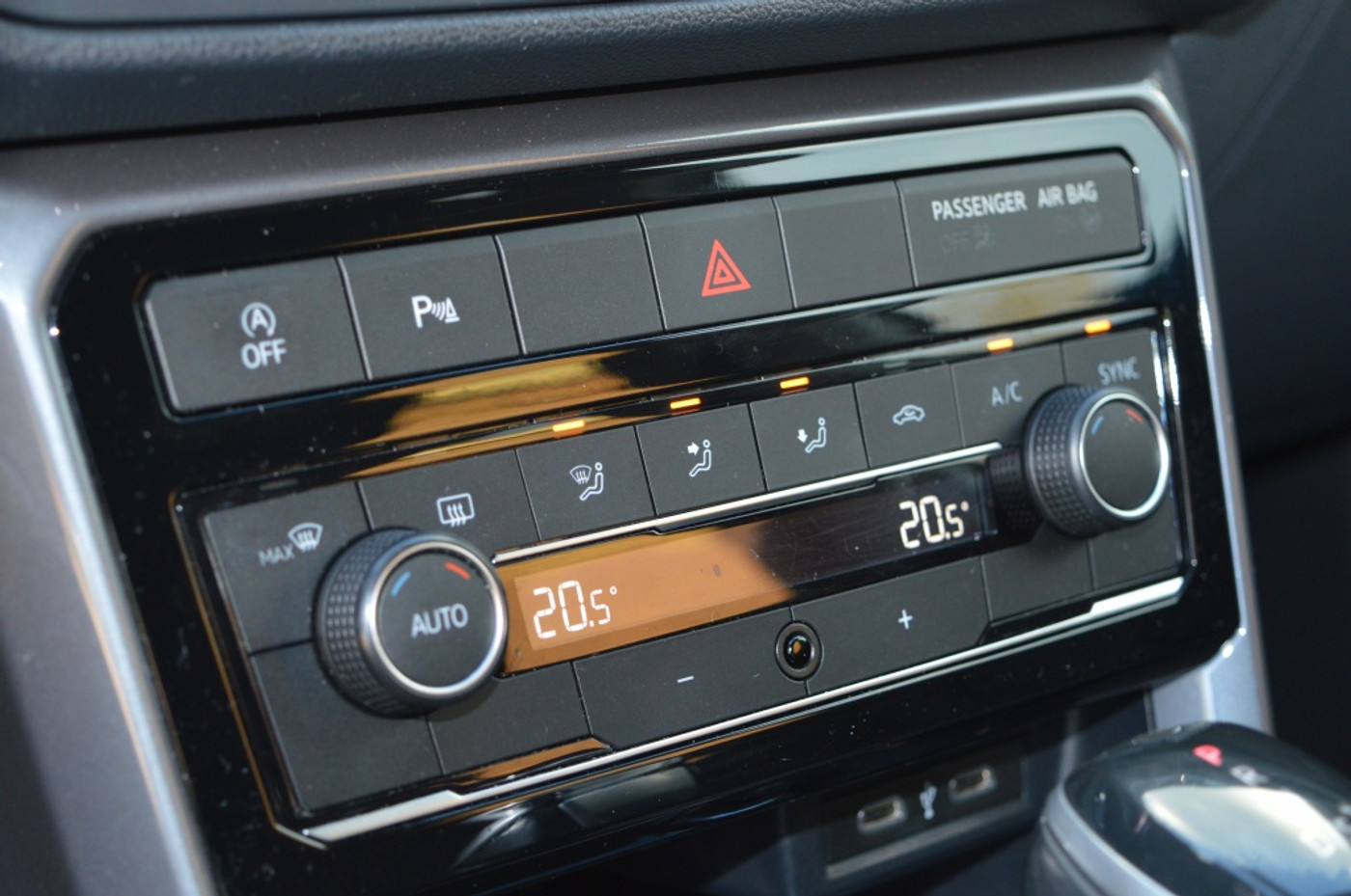 Foto van Volkswagen T-cross