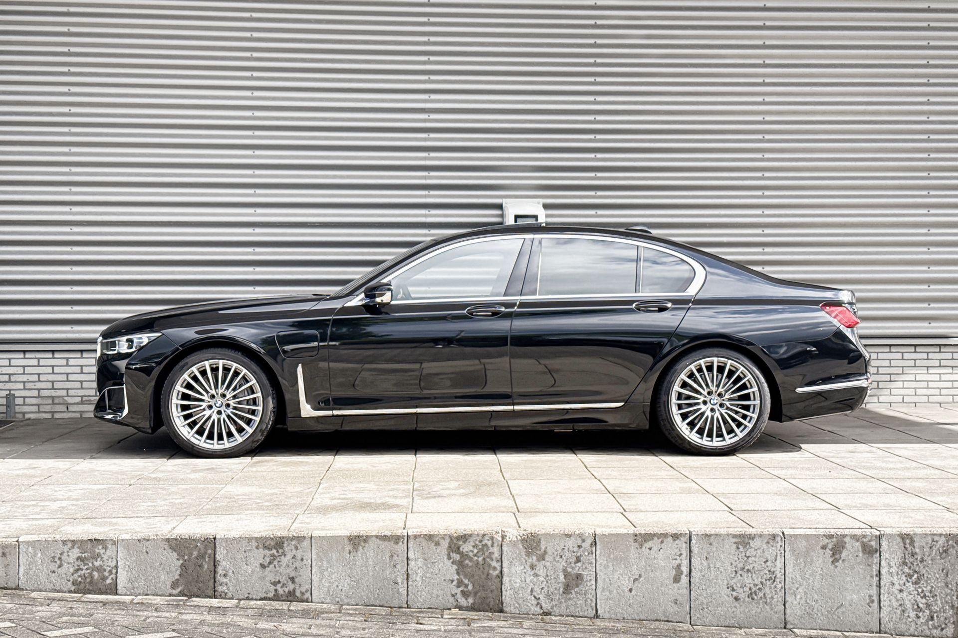 Foto van BMW 745e