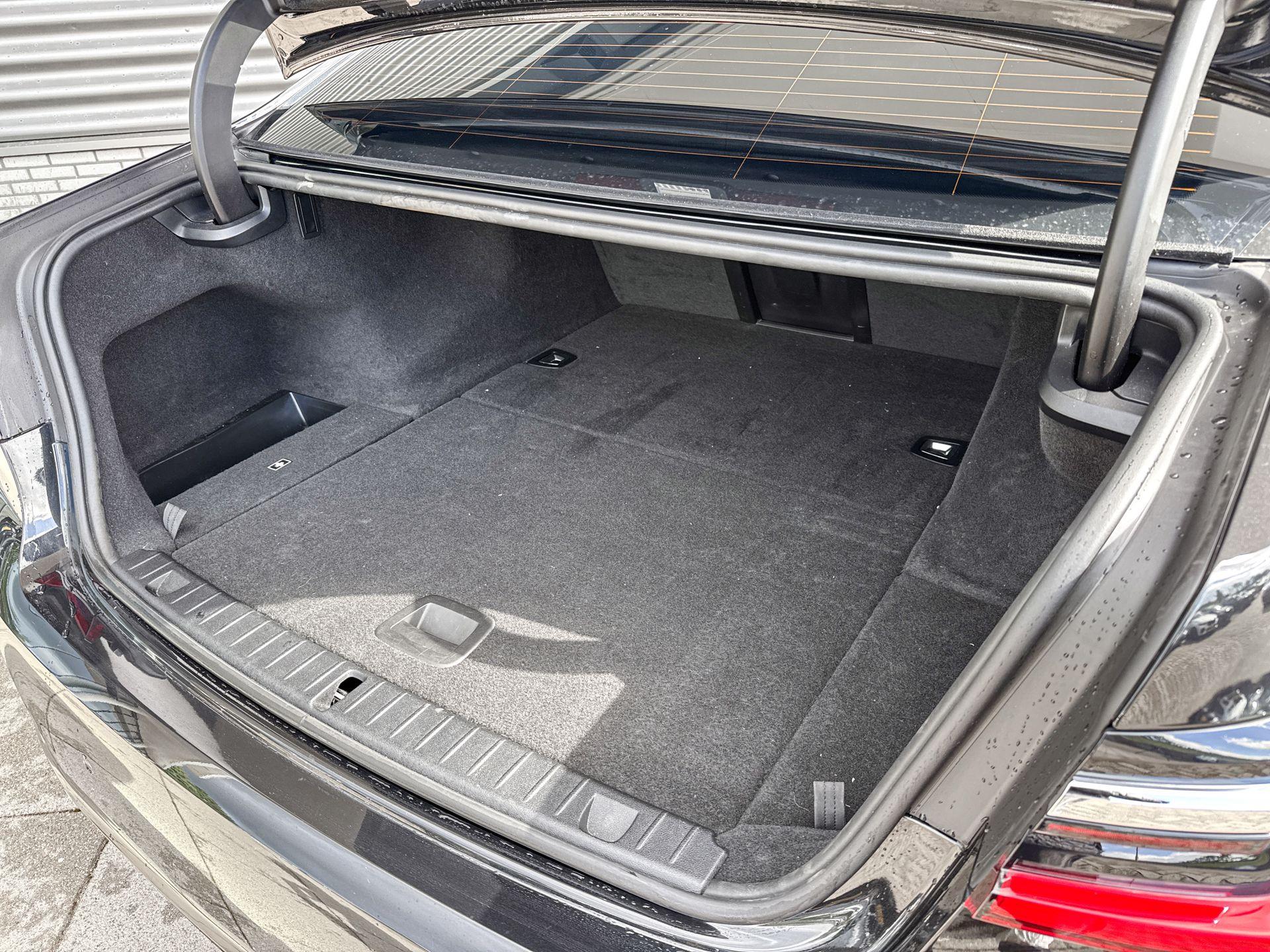 Foto van BMW 745e