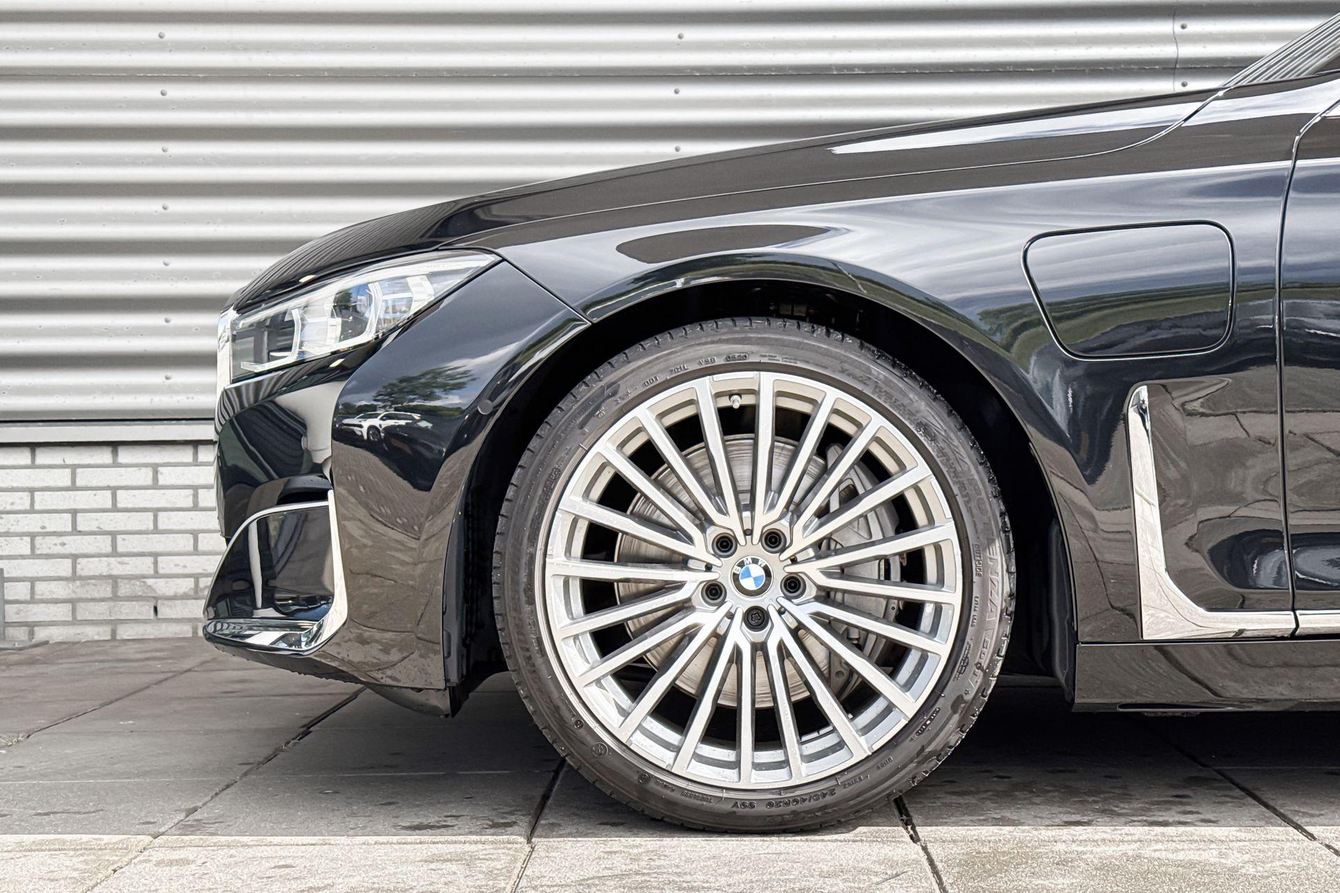 Foto van BMW 745e