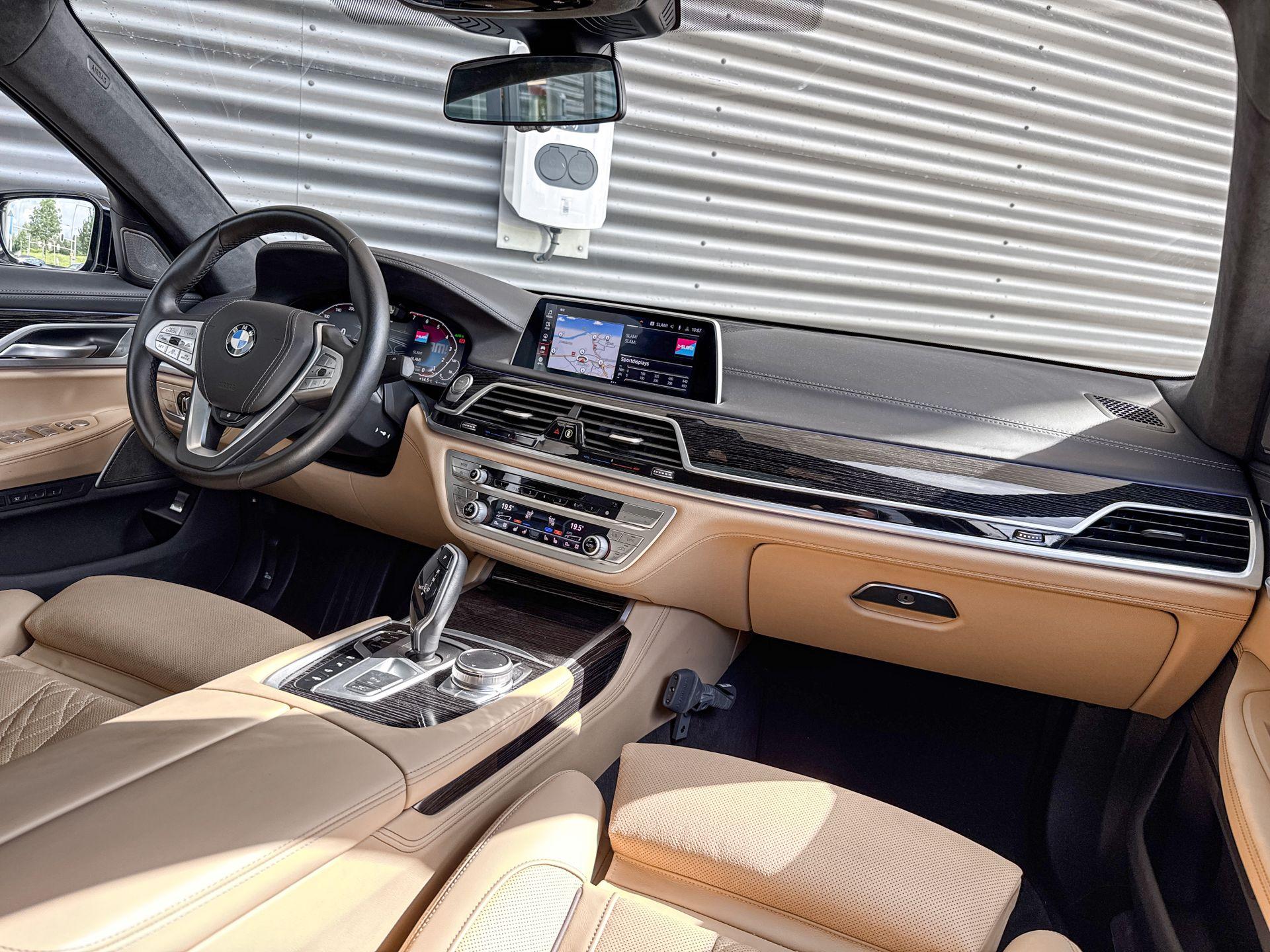 Foto van BMW 745e