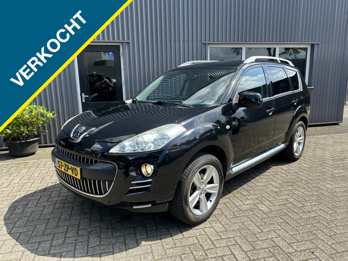 Peugeot 4007 2.4 170PK 4X4 GT 7Pers Airco PDC Nieuwe APK! 2008 - voorkant