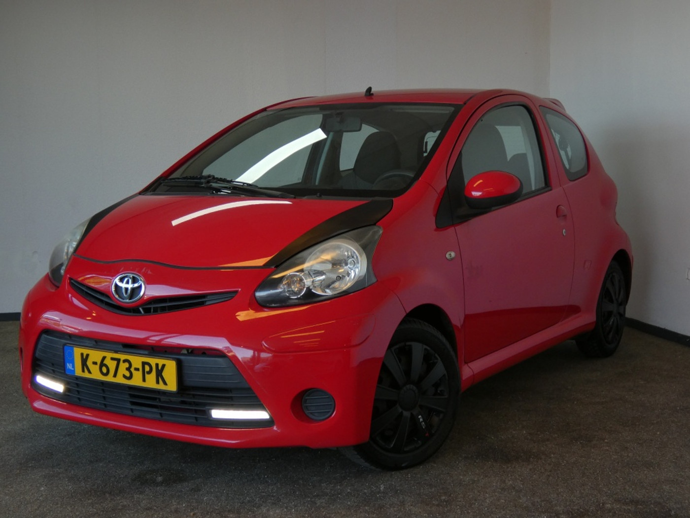 Toyota Toyota Aygo 1.0 VVT-i Comfort 2012 - voorkant