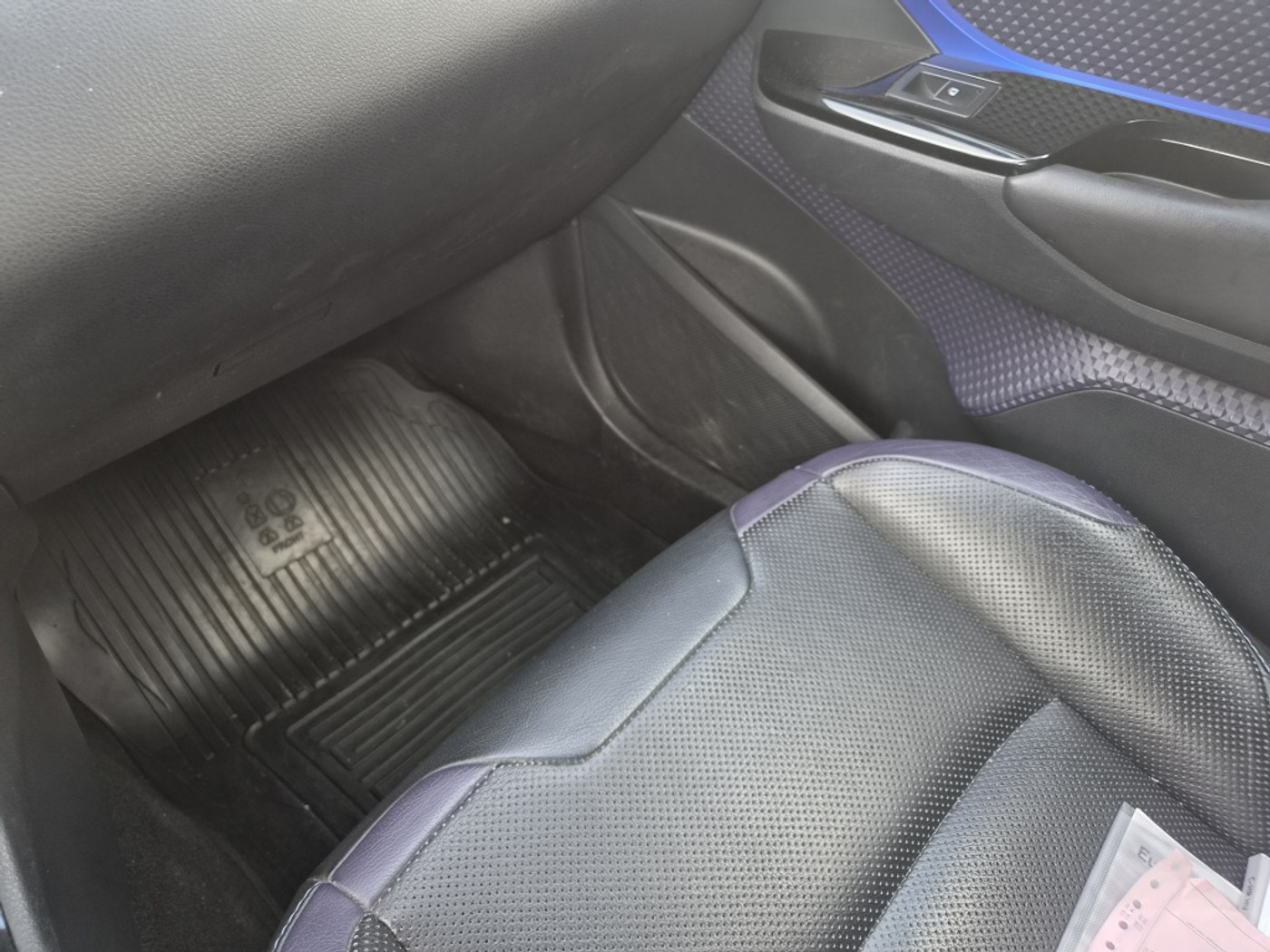 Foto van Toyota Toyota C-hr
