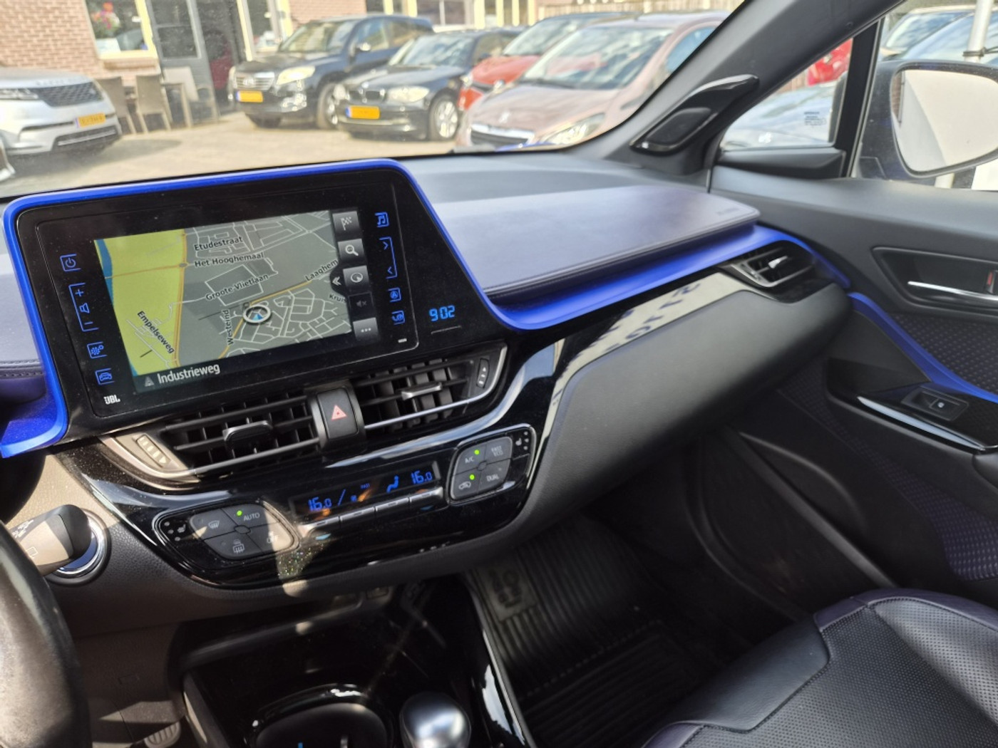 Foto van Toyota Toyota C-hr