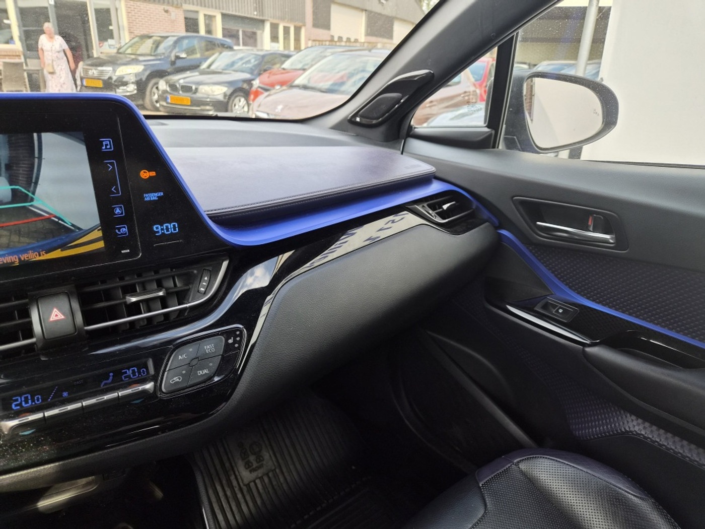 Foto van Toyota Toyota C-hr