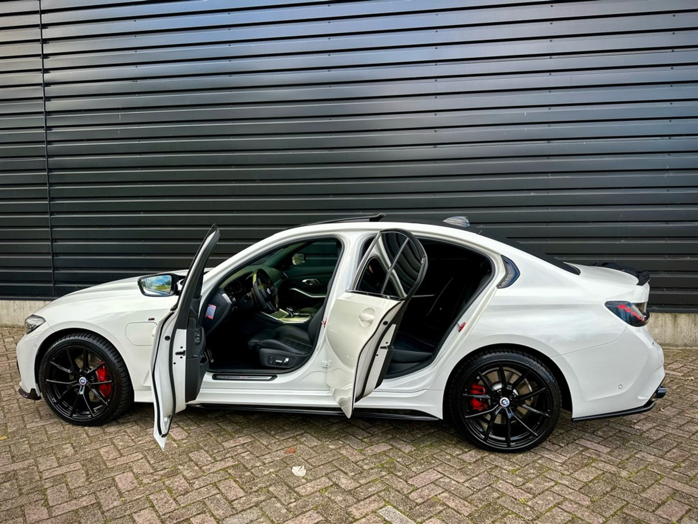 Foto van BMW 330e