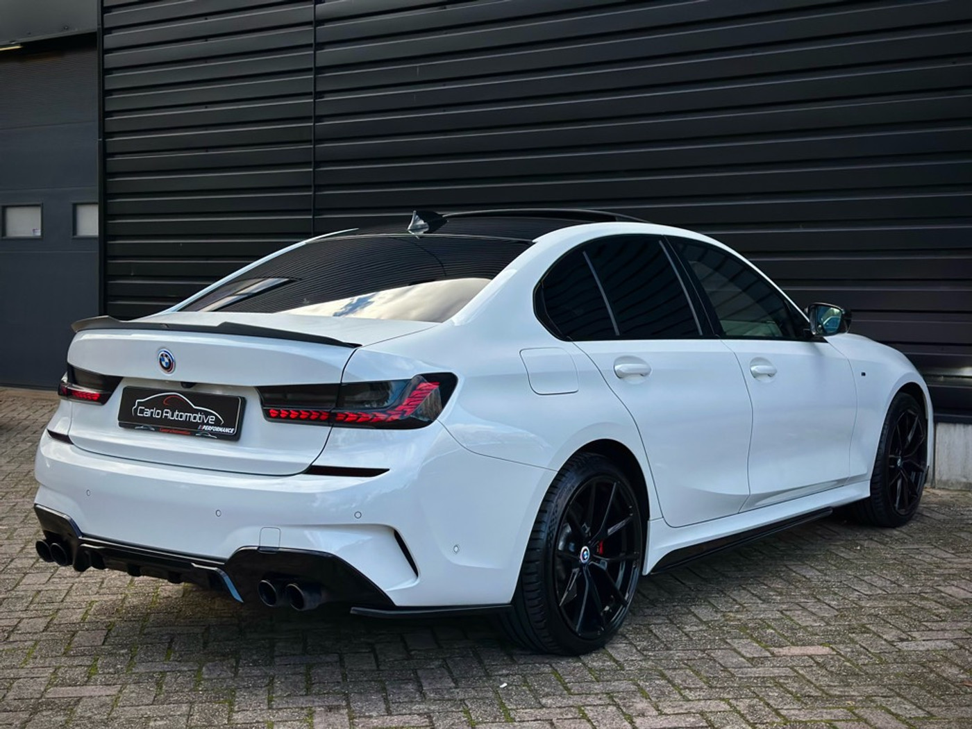 Foto van BMW 330e