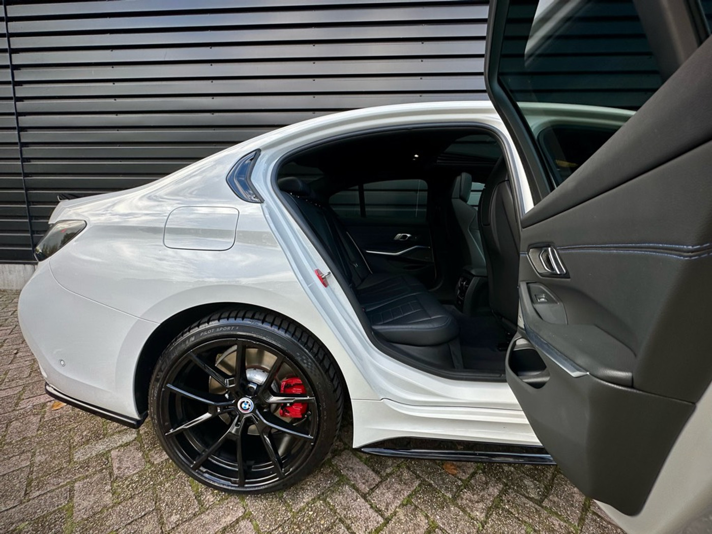 Foto van BMW 330e