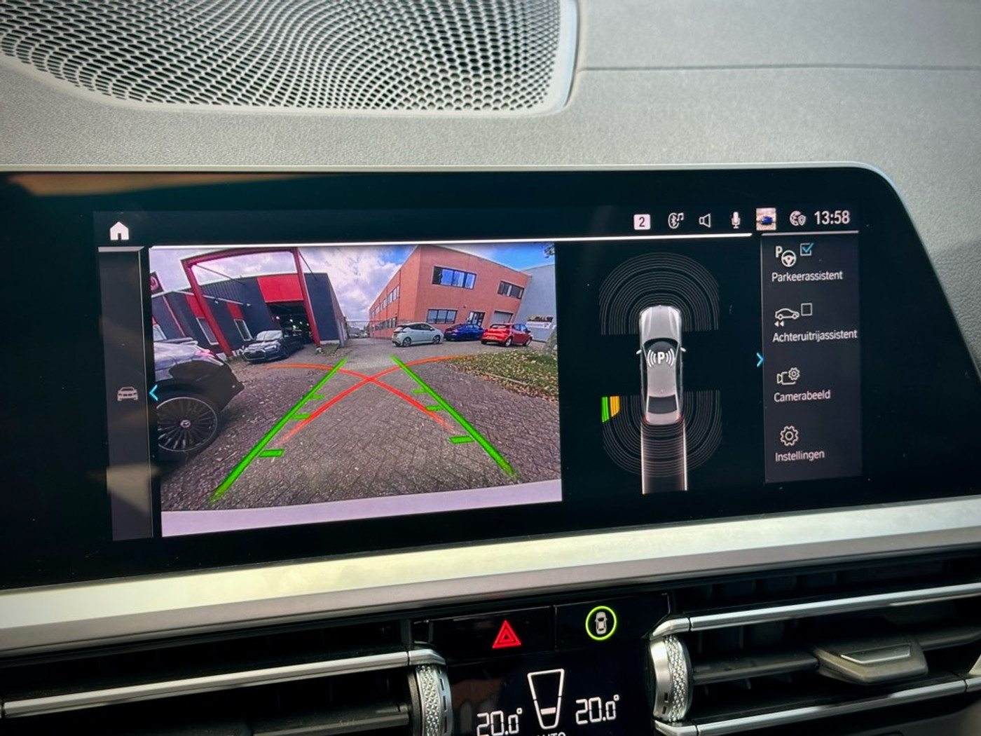 Foto van BMW 330e