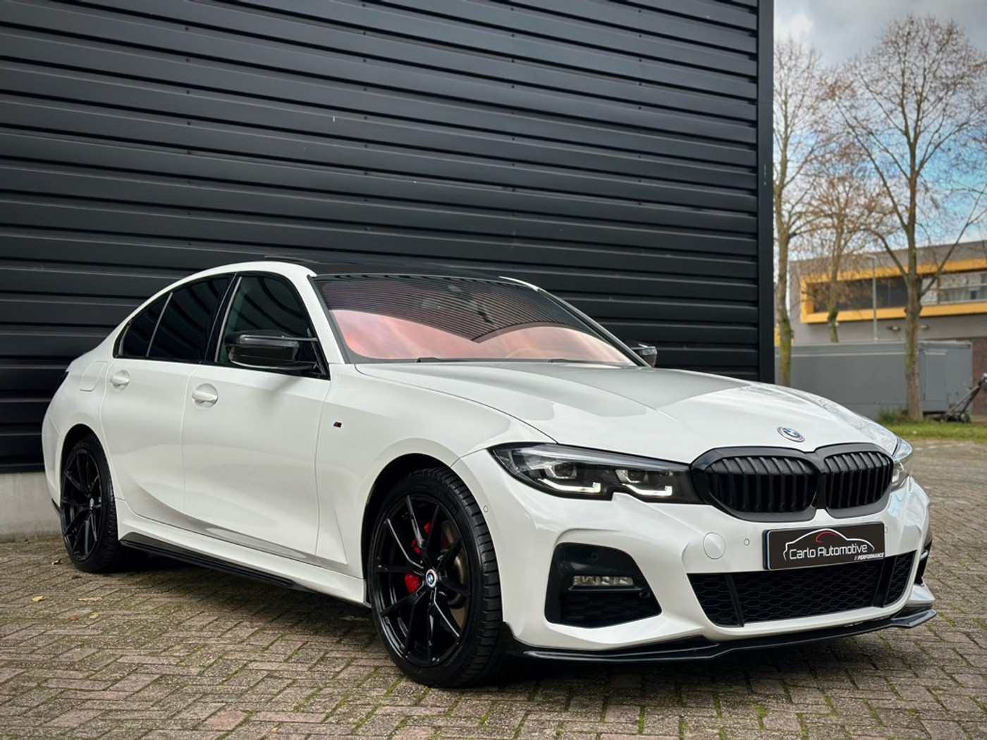 Foto van BMW 330e