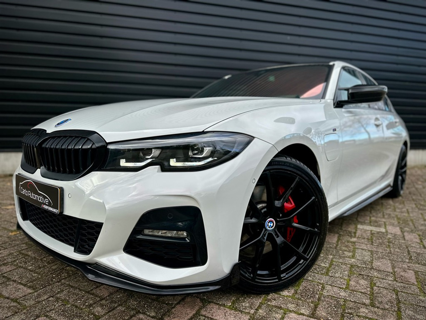 Foto van BMW 330e