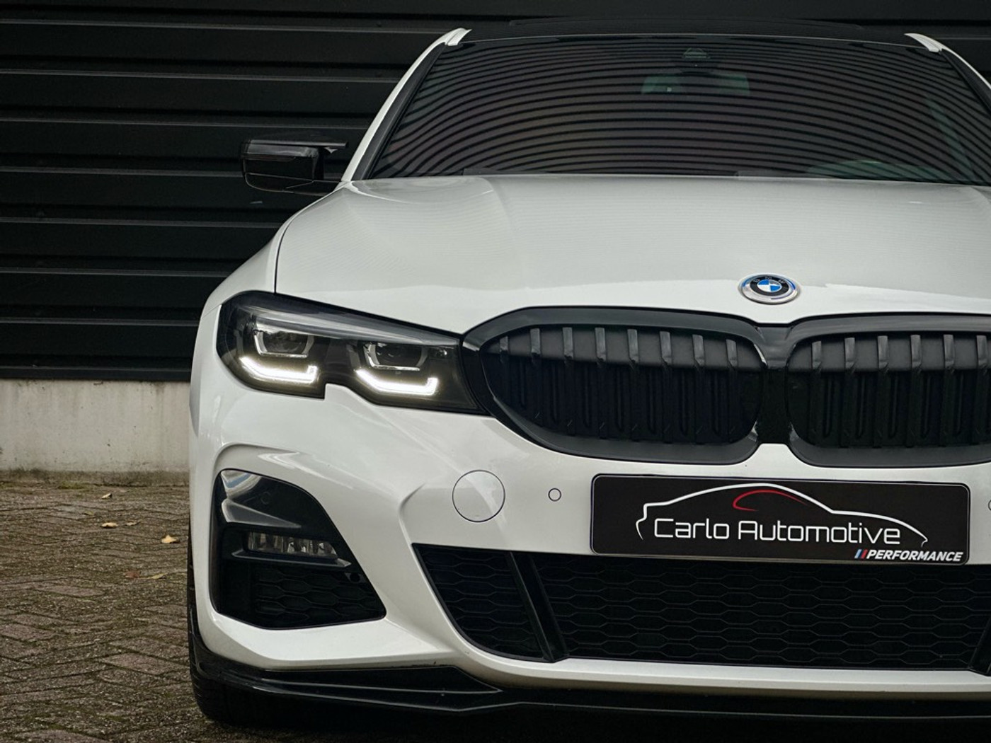 Foto van BMW 330e