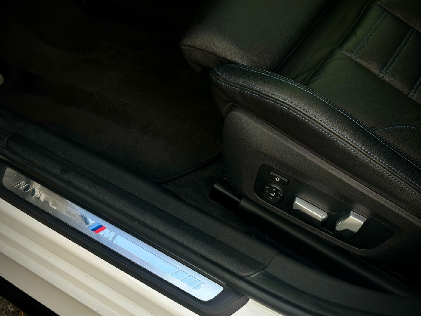 Foto van BMW 330e