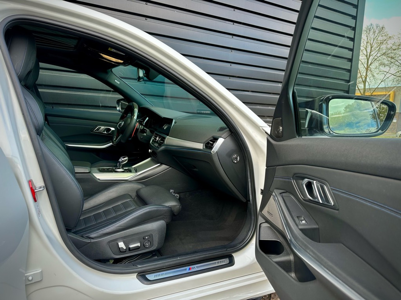 Foto van BMW 330e