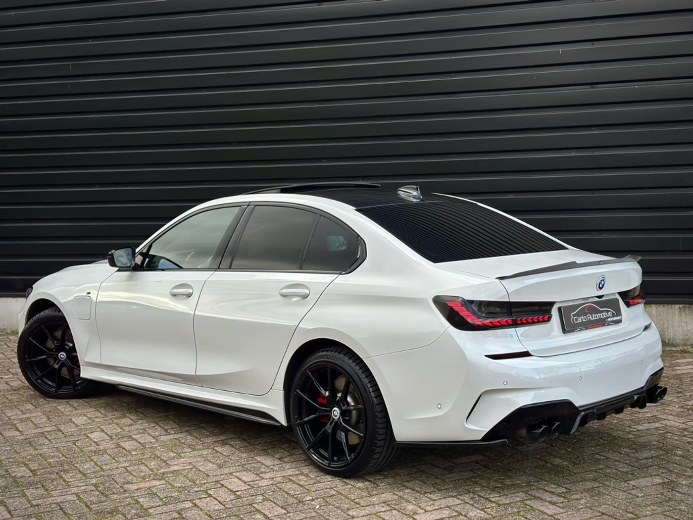 Foto van BMW 330e