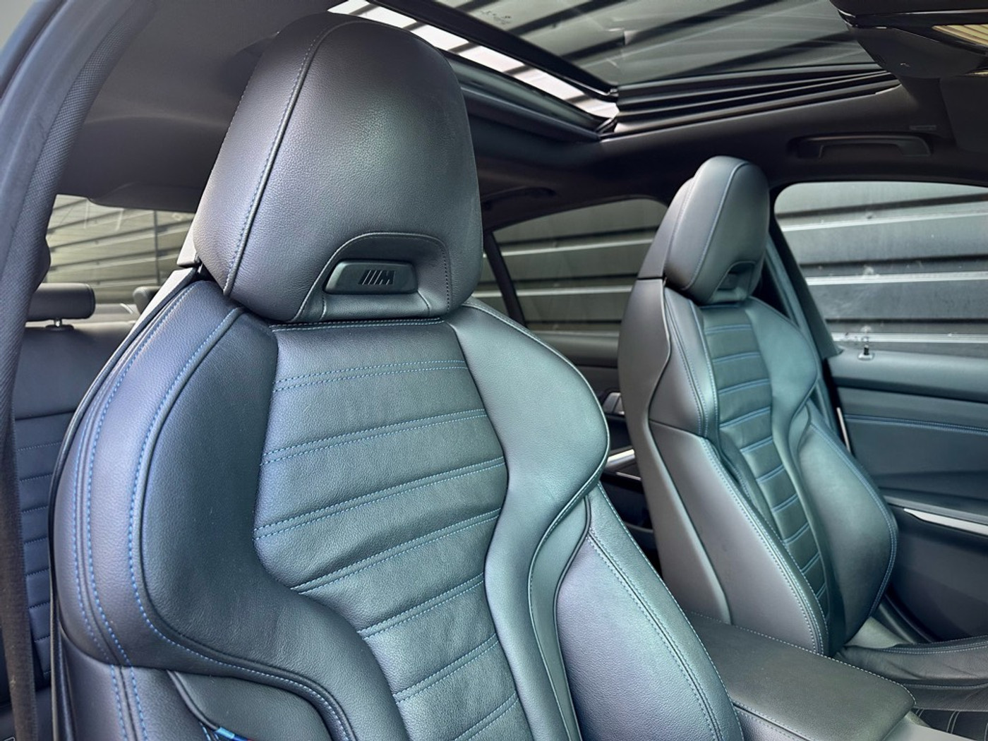 Foto van BMW 330e