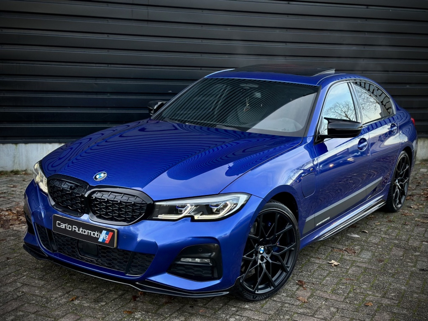Foto van BMW 330e